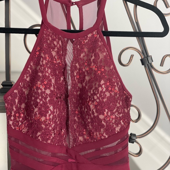 Beautiful Morgan & Co. Women’s/Junior Burgundy Mini Dress Size 3/4 New - Picture 7 of 13